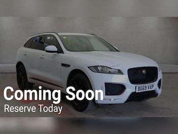 Used Jaguar F-Pace 2019 for sale - 79463979: Photo