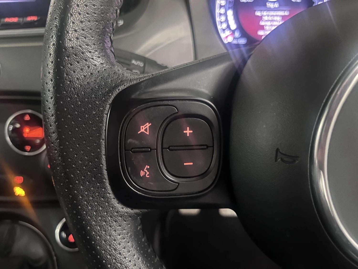 Used Abarth 595 2019 for sale - 75991366: Photo 36