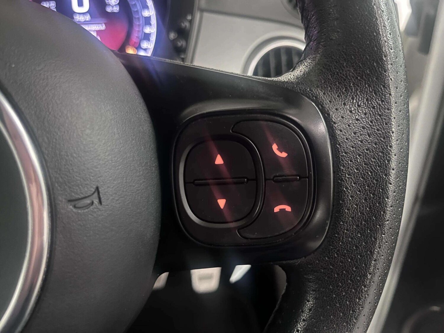 Used Abarth 595 2019 for sale - 75991366: Photo 37