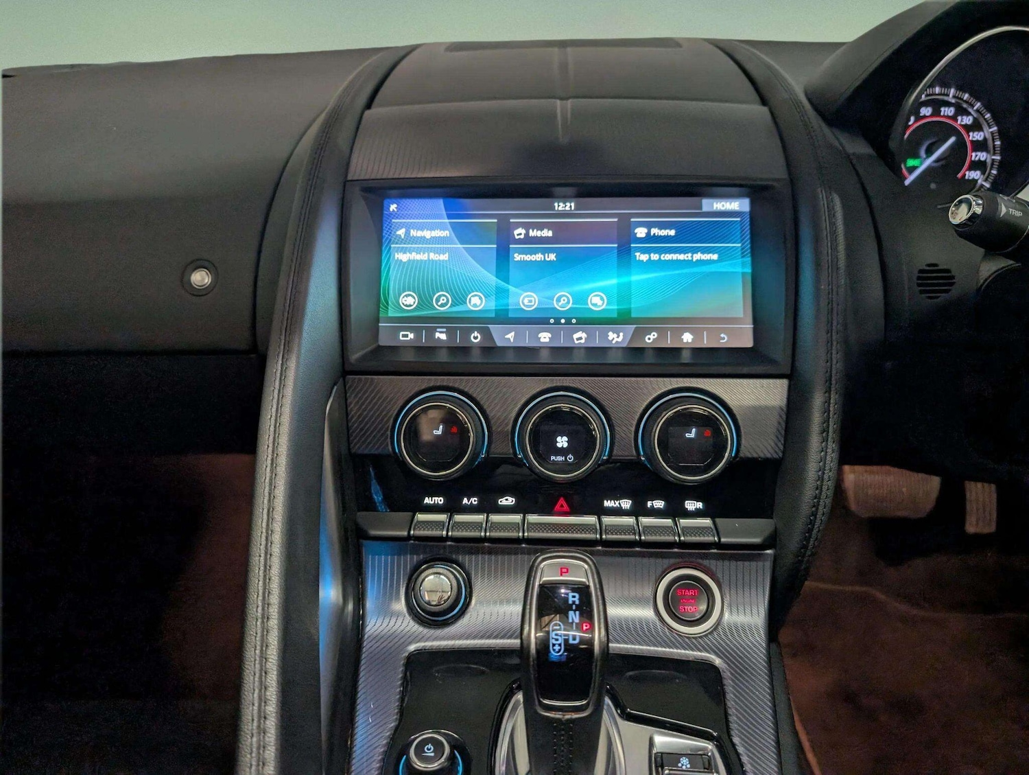 Used Jaguar F-Type 2018 for sale - 76965292: Photo 24