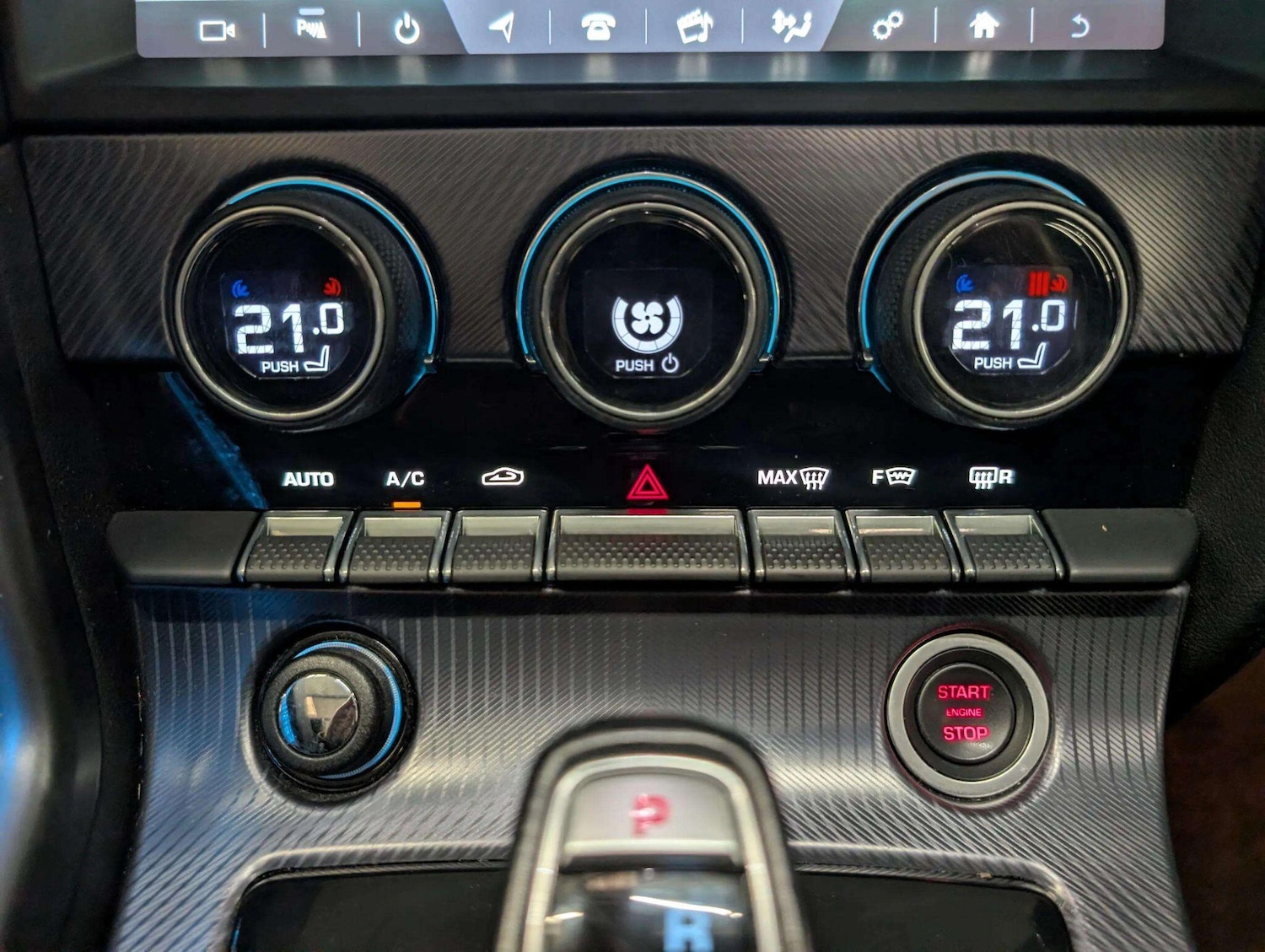 Used Jaguar F-Type 2018 for sale - 76965292: Photo 41