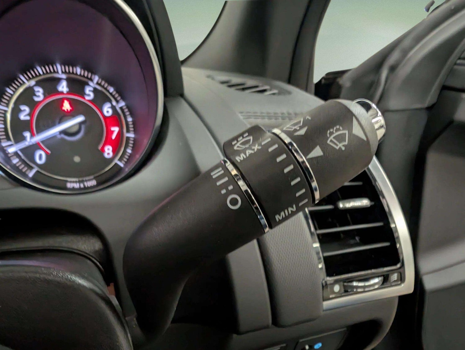 Used Jaguar F-Type 2018 for sale - 76965292: Photo 50