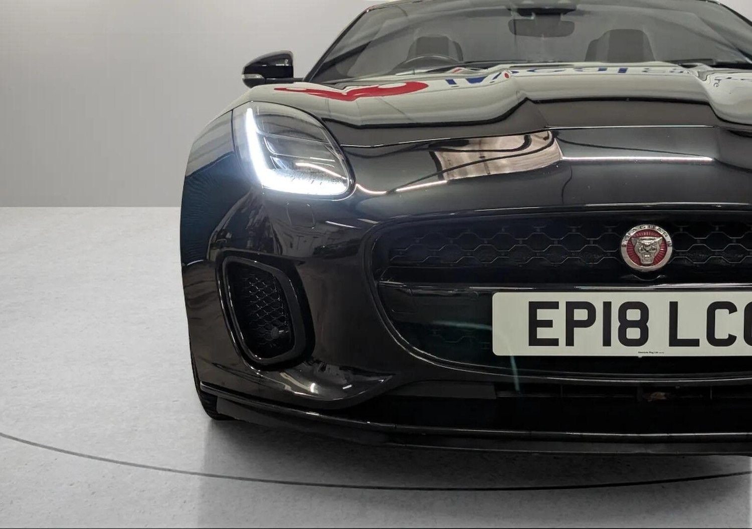 Used Jaguar F-Type 2018 for sale - 76965292: Photo 59