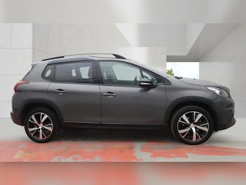 Used Peugeot 2008 2019 for sale - 79093961: Photo