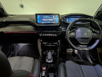Used Peugeot 2008 2020 for sale - 75386969: Photo