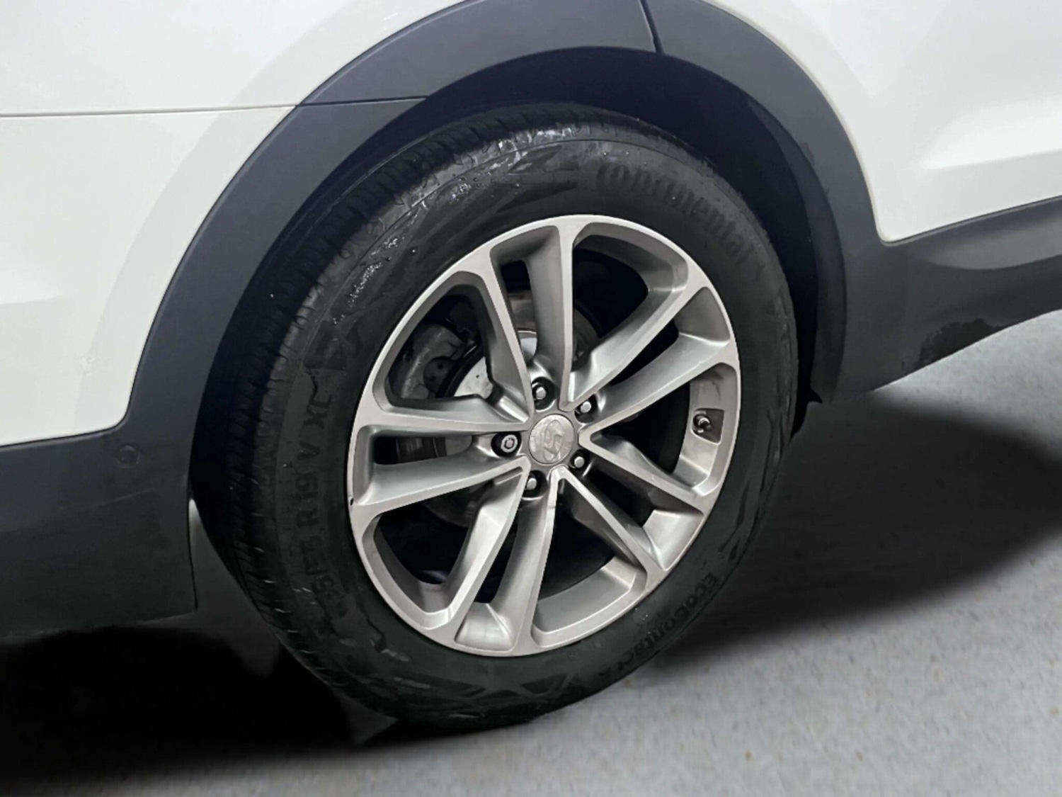 Used Hyundai Santa Fe 2016 for sale - 76512043: Photo 13