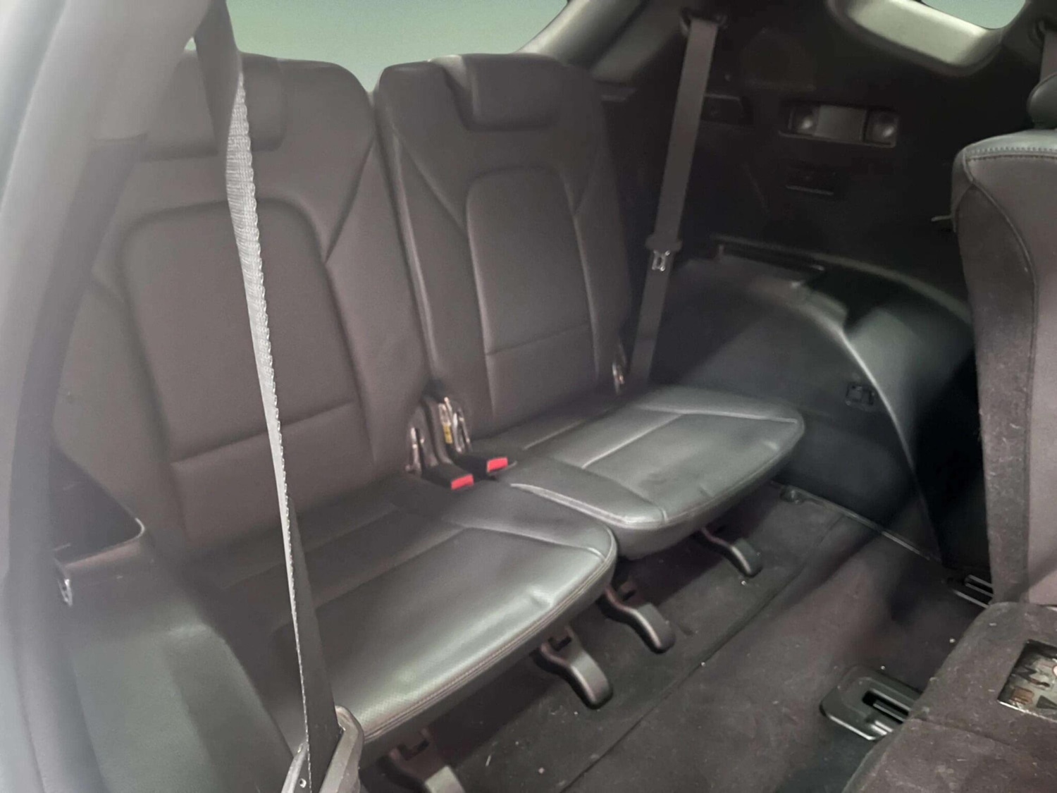 Used Hyundai Santa Fe 2016 for sale - 76512043: Photo 56