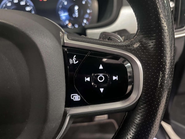 Used Volvo S90 2018 for sale - 76226529: Photo 32