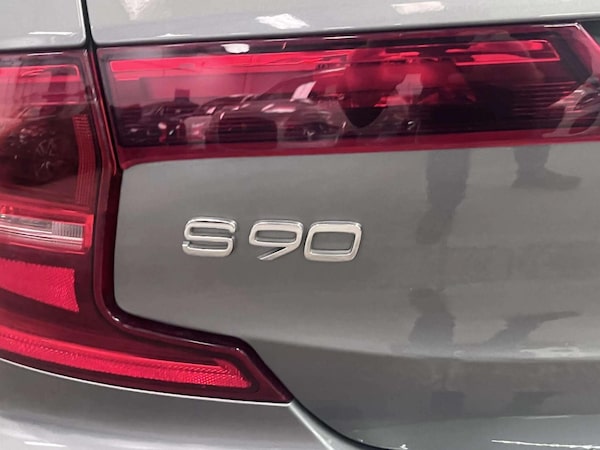 Used Volvo S90 2018 for sale - 76226529: Photo 51