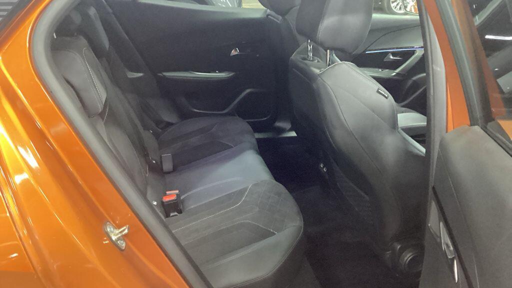 Used Peugeot 2008 for sale - 77882323: Photo 11