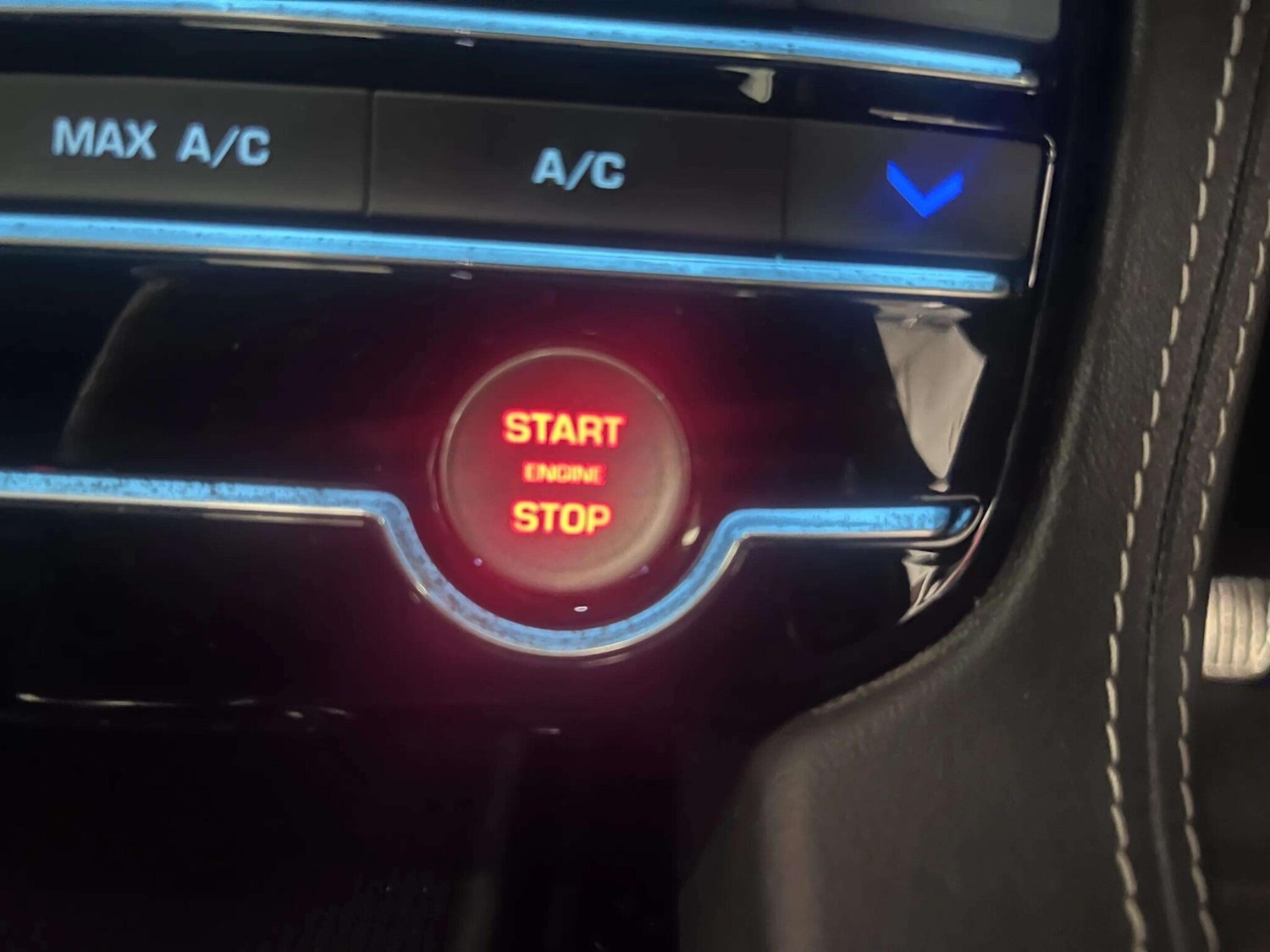 Used Jaguar F-Pace 2019 for sale - 76109310: Photo 39