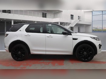 Used Land Rover Discovery Sport 2018 for sale - 75915589: Photo