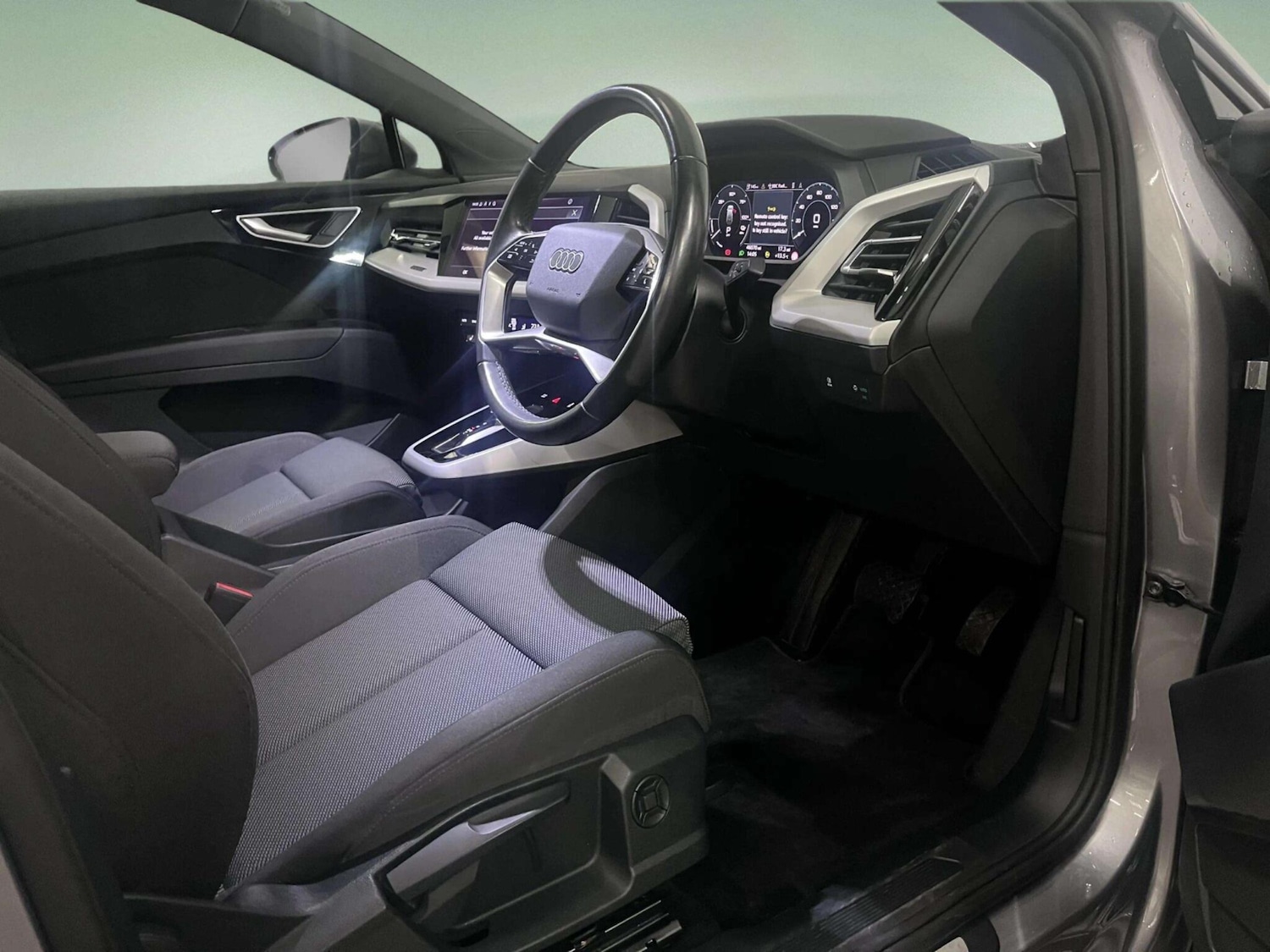 Used Audi Q4 e-tron 2022 for sale - 76550987: Photo 15