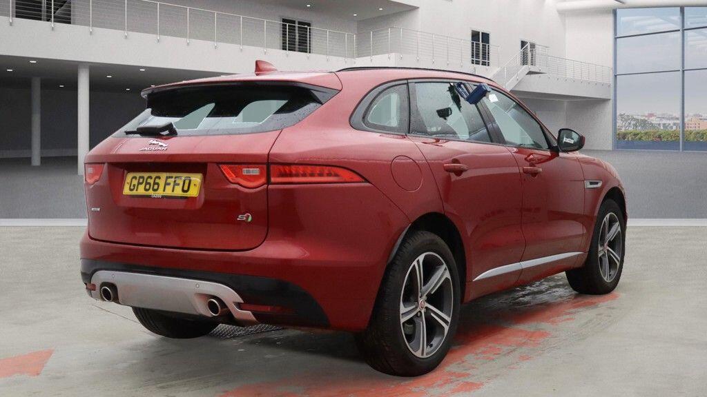 Used Jaguar F-Pace 2016 for sale - 76926091: Photo 3