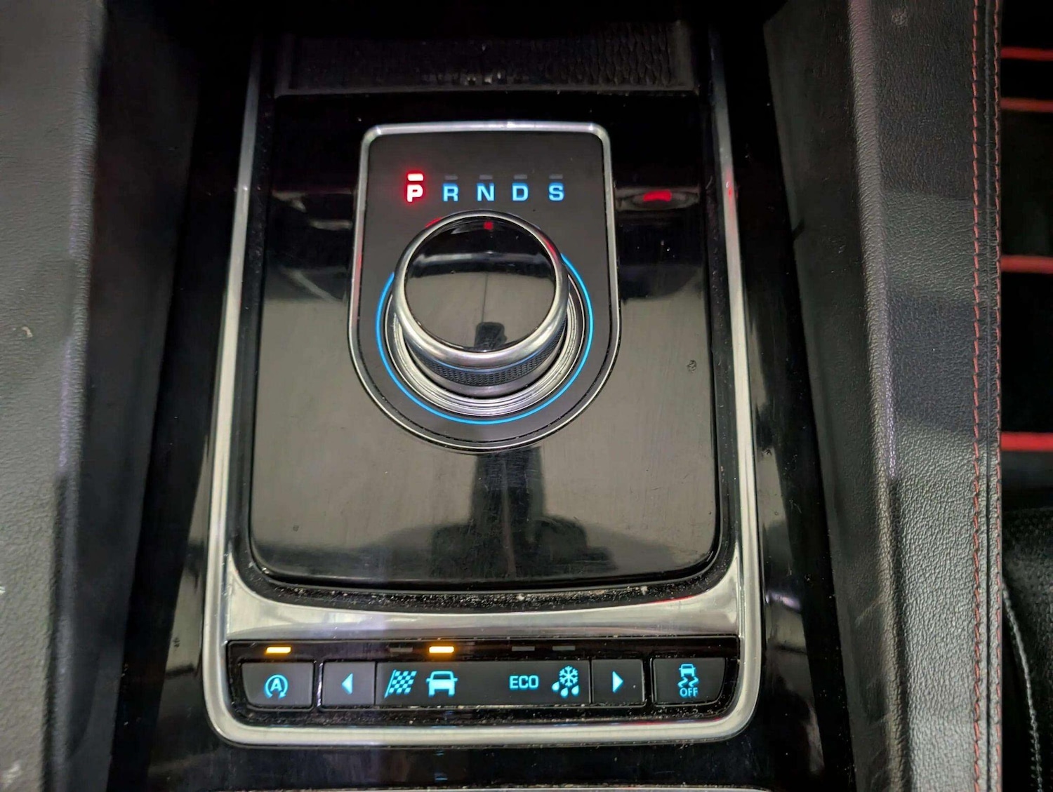 Used Jaguar F-Pace 2016 for sale - 76926091: Photo 32