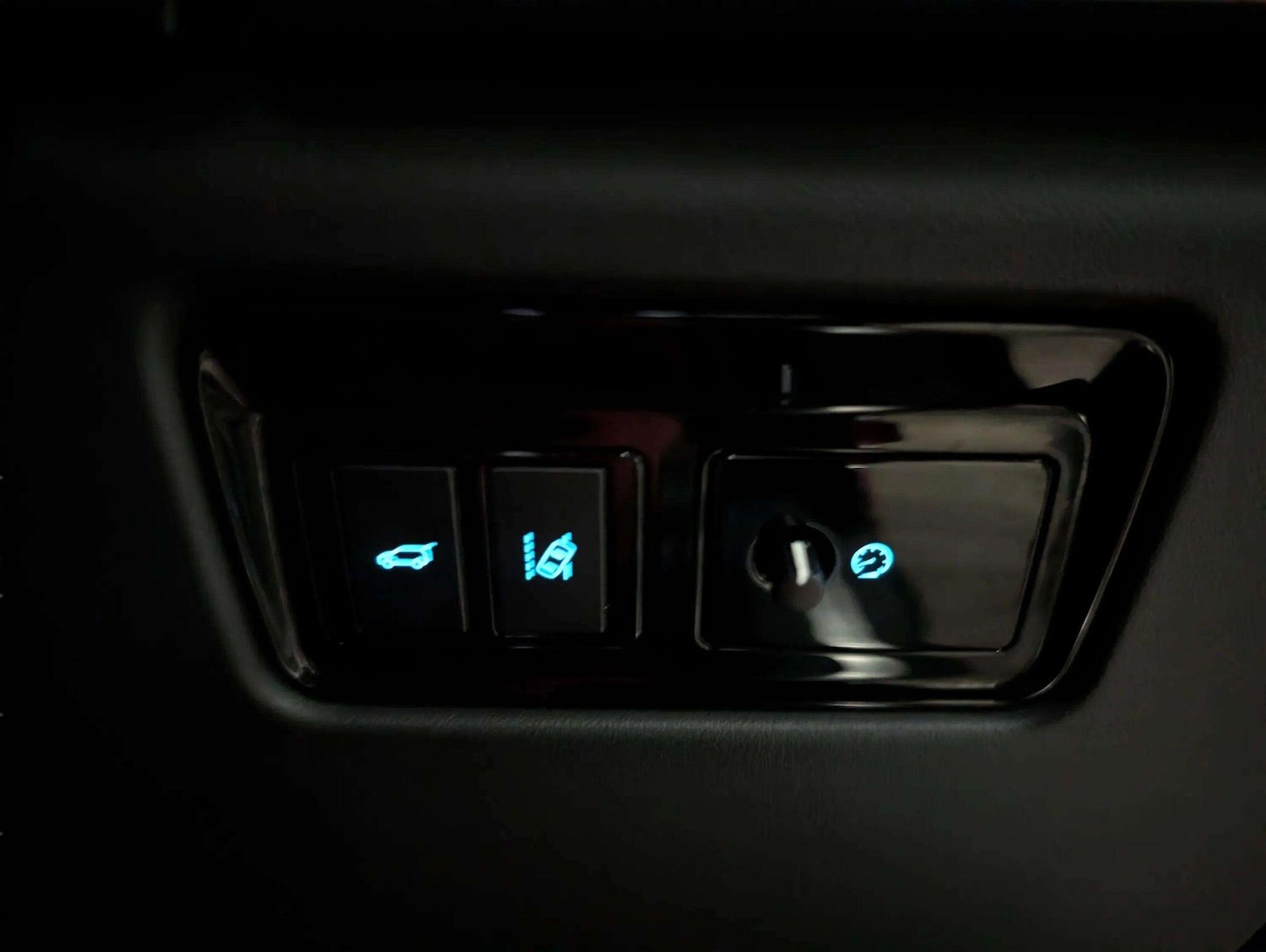 Used Jaguar F-Pace 2016 for sale - 76926091: Photo 39