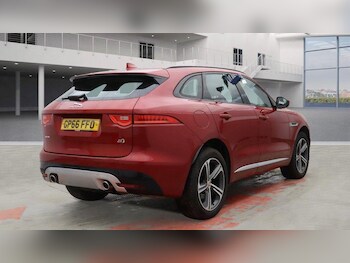 Used Jaguar F-Pace 2016 for sale - 76926091: Photo