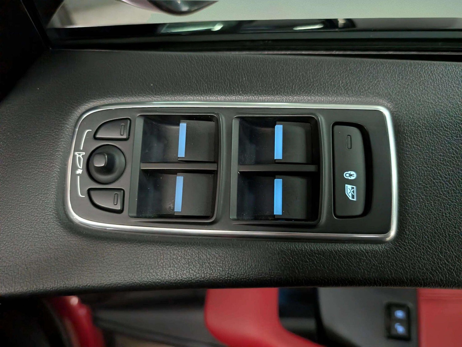 Used Jaguar F-Pace 2016 for sale - 76926091: Photo 41