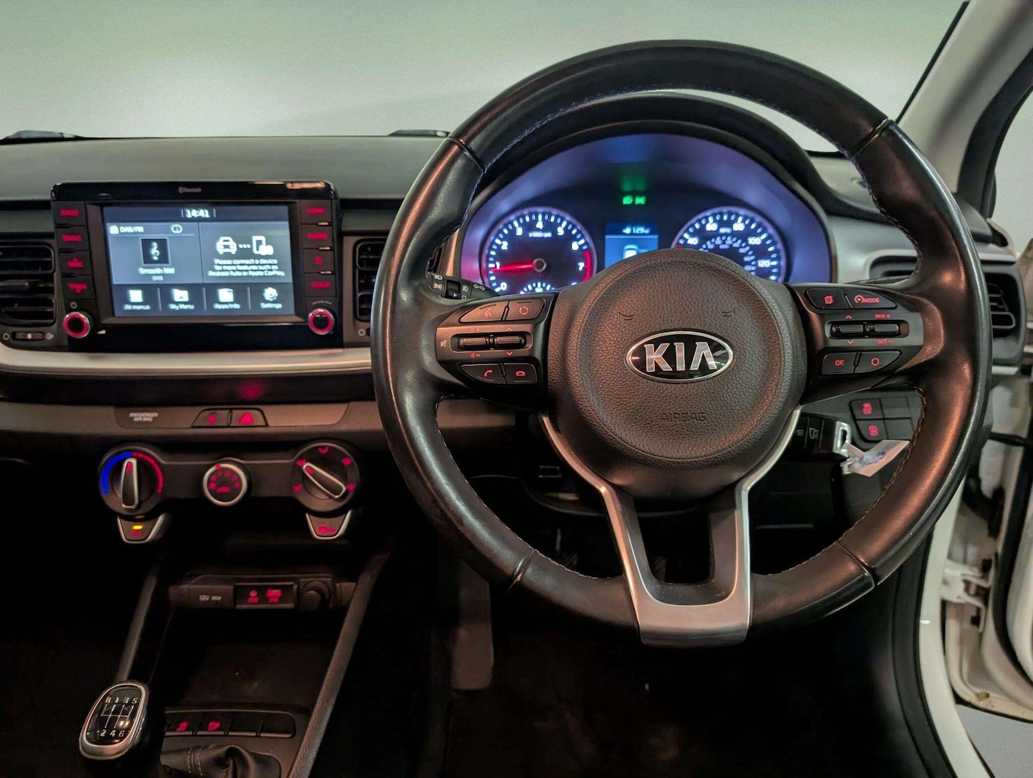 Used Kia Stonic 2019 for sale - 77377454: Photo 16