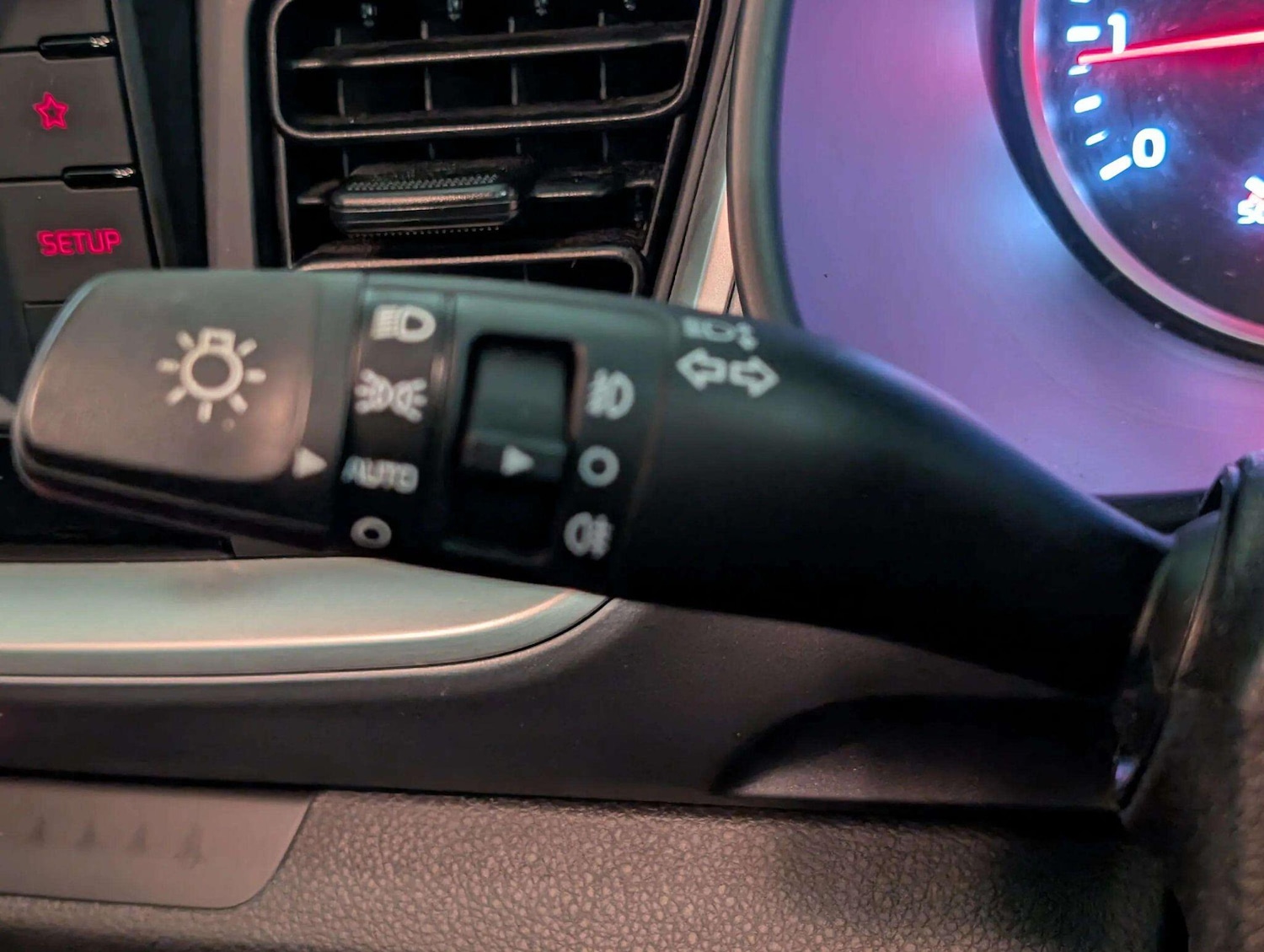 Used Kia Stonic 2019 for sale - 77377454: Photo 32