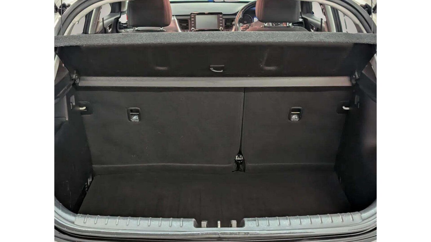 Used Kia Stonic 2019 for sale - 77377454: Photo 40