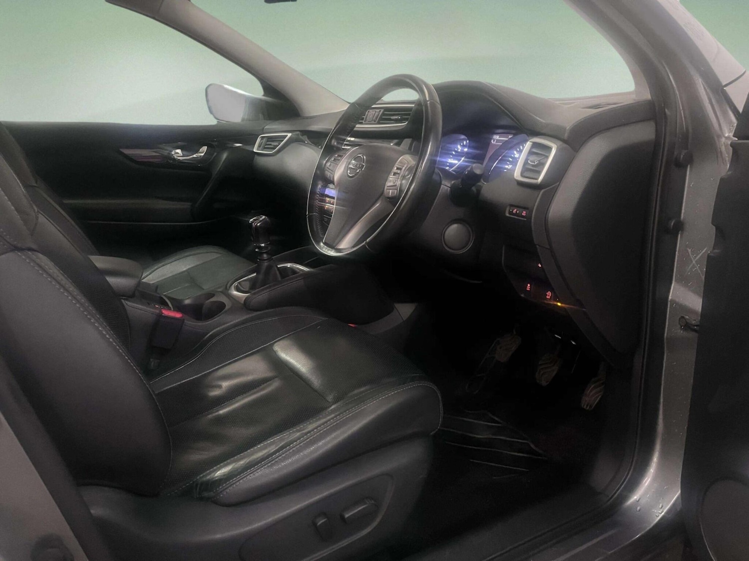 Used Nissan Qashqai 2016 for sale - 76521883: Photo 15