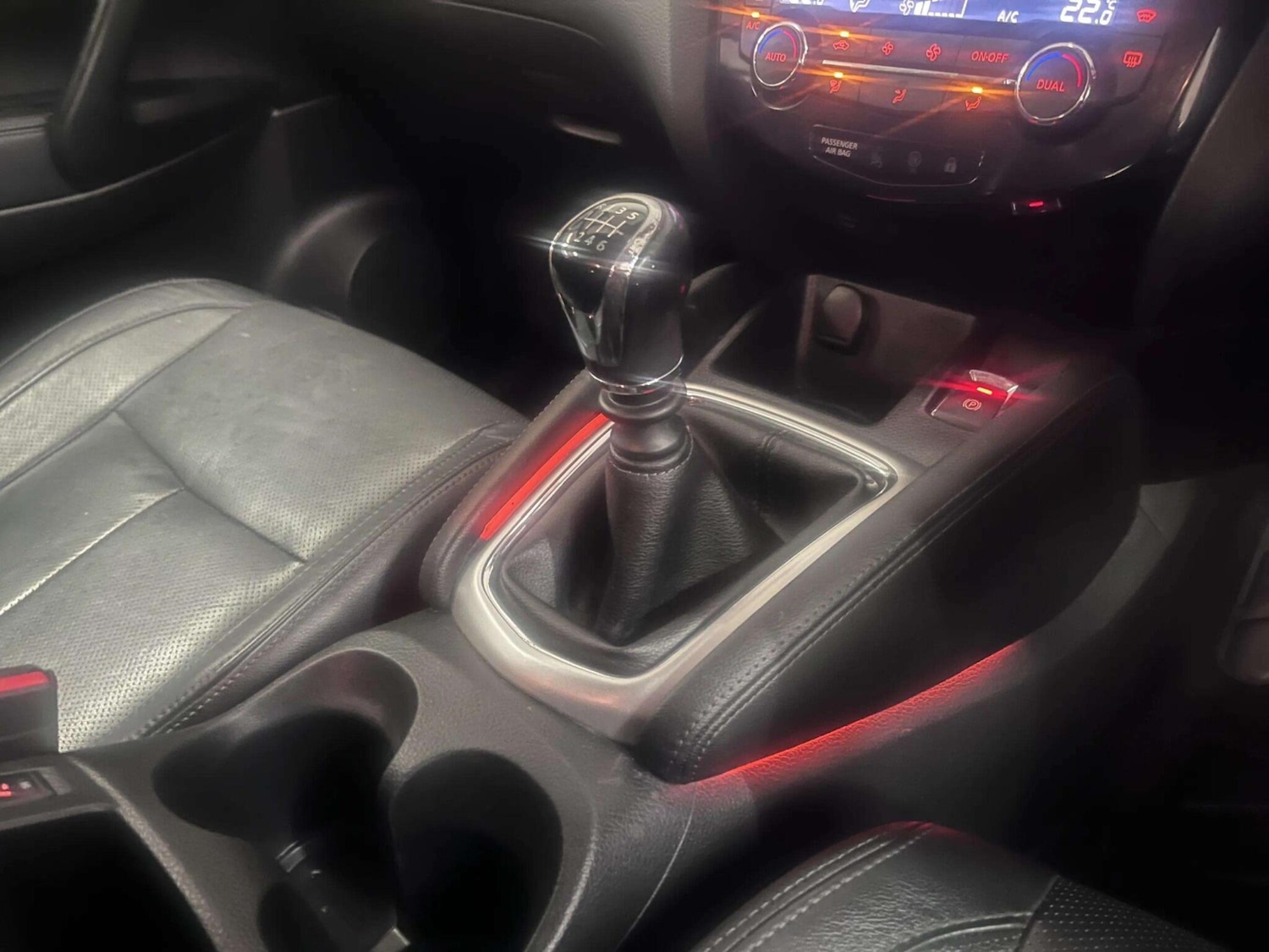 Used Nissan Qashqai 2016 for sale - 76521883: Photo 31