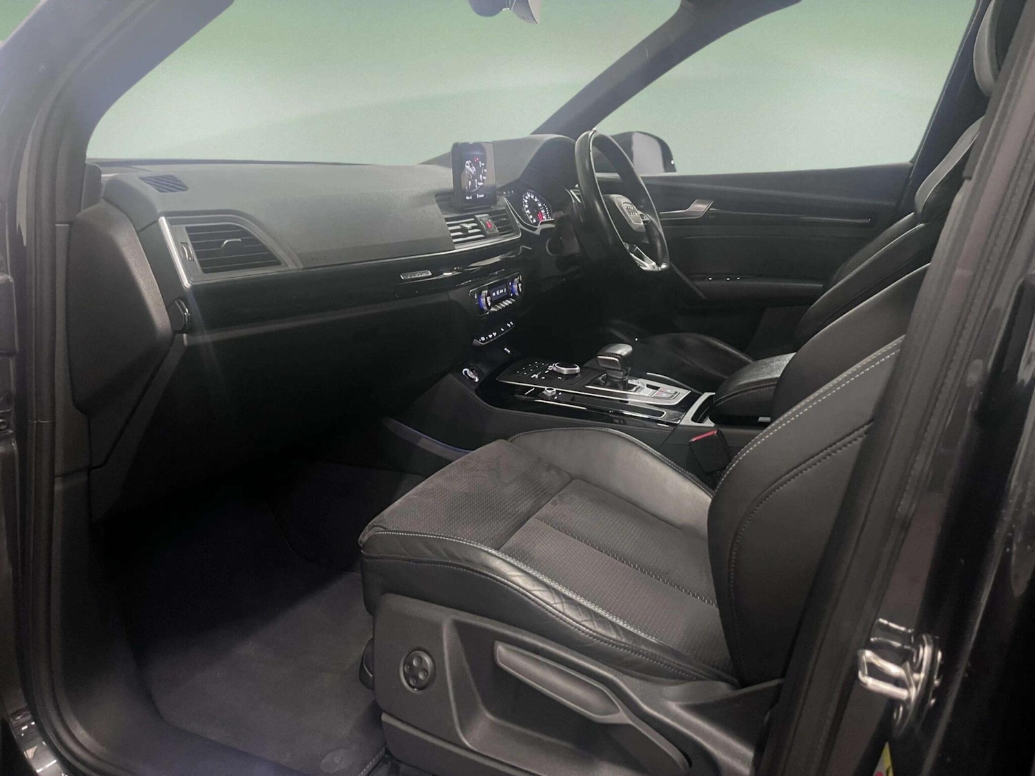 Used Audi Q5 2018 for sale - 76423786: Photo 16