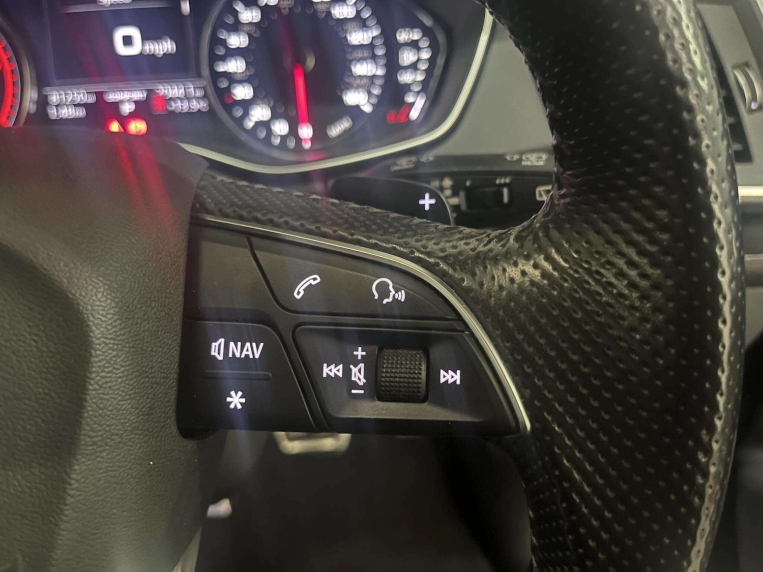 Used Audi Q5 2018 for sale - 76423786: Photo 38