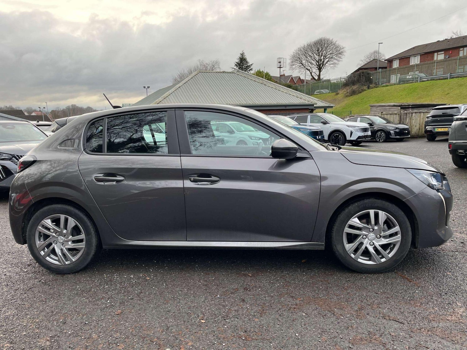 Used Peugeot 208 2020 for sale - 77440072: Photo 2