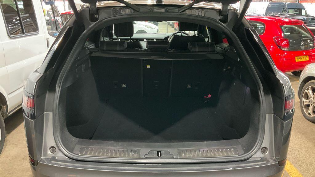 Used Land Rover Range Rover Velar 2018 for sale - 77784037: Photo 12