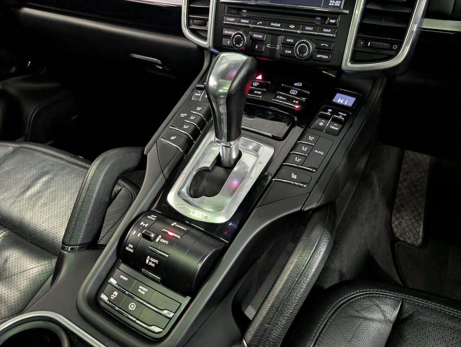 Used Porsche Cayenne 2016 for sale - 76042630: Photo 22