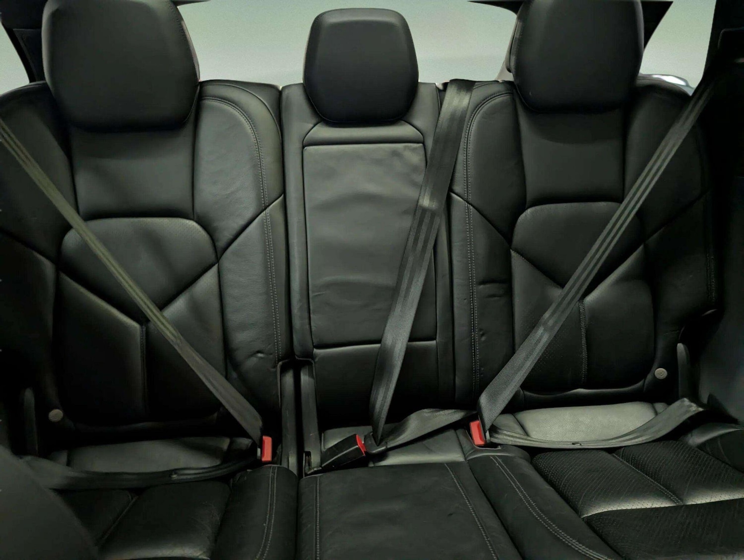 Used Porsche Cayenne 2016 for sale - 76042630: Photo 51