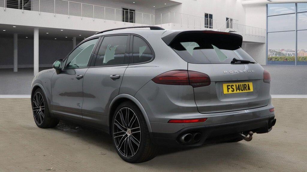 Used Porsche Cayenne 2016 for sale - 76042630: Photo 7
