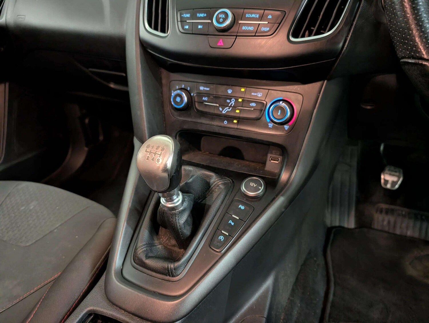 Used Ford Focus 2017 for sale - 76227036: Photo 27