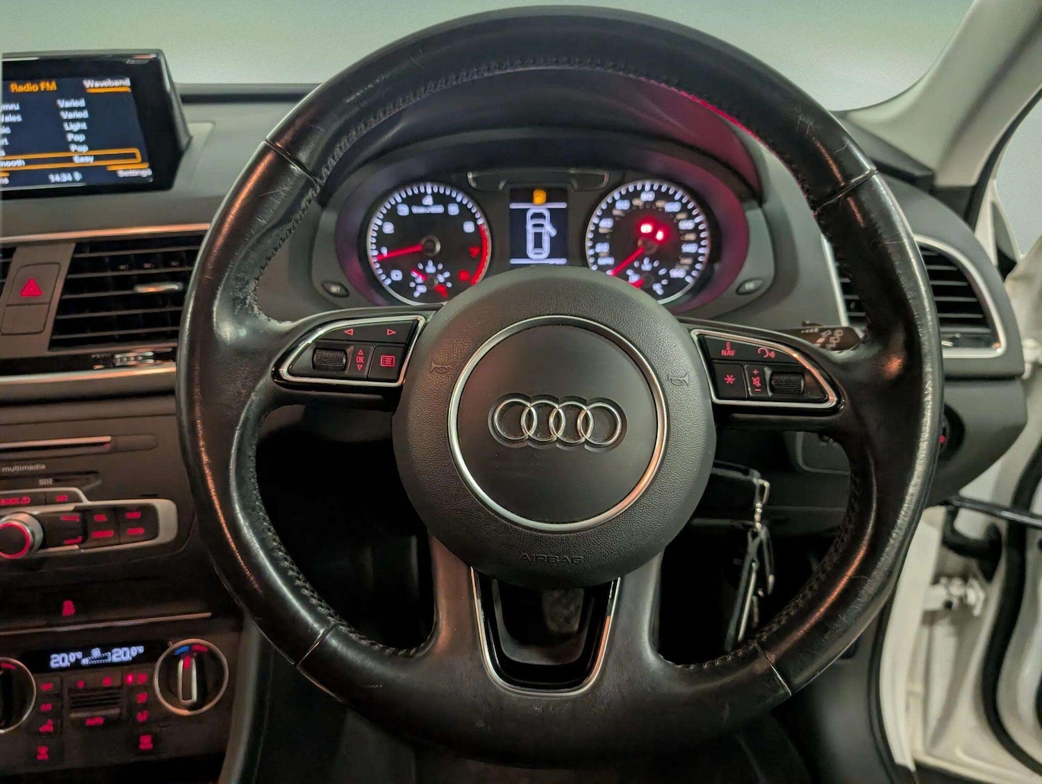 Used Audi Q3 for sale - 77166583: Photo 30