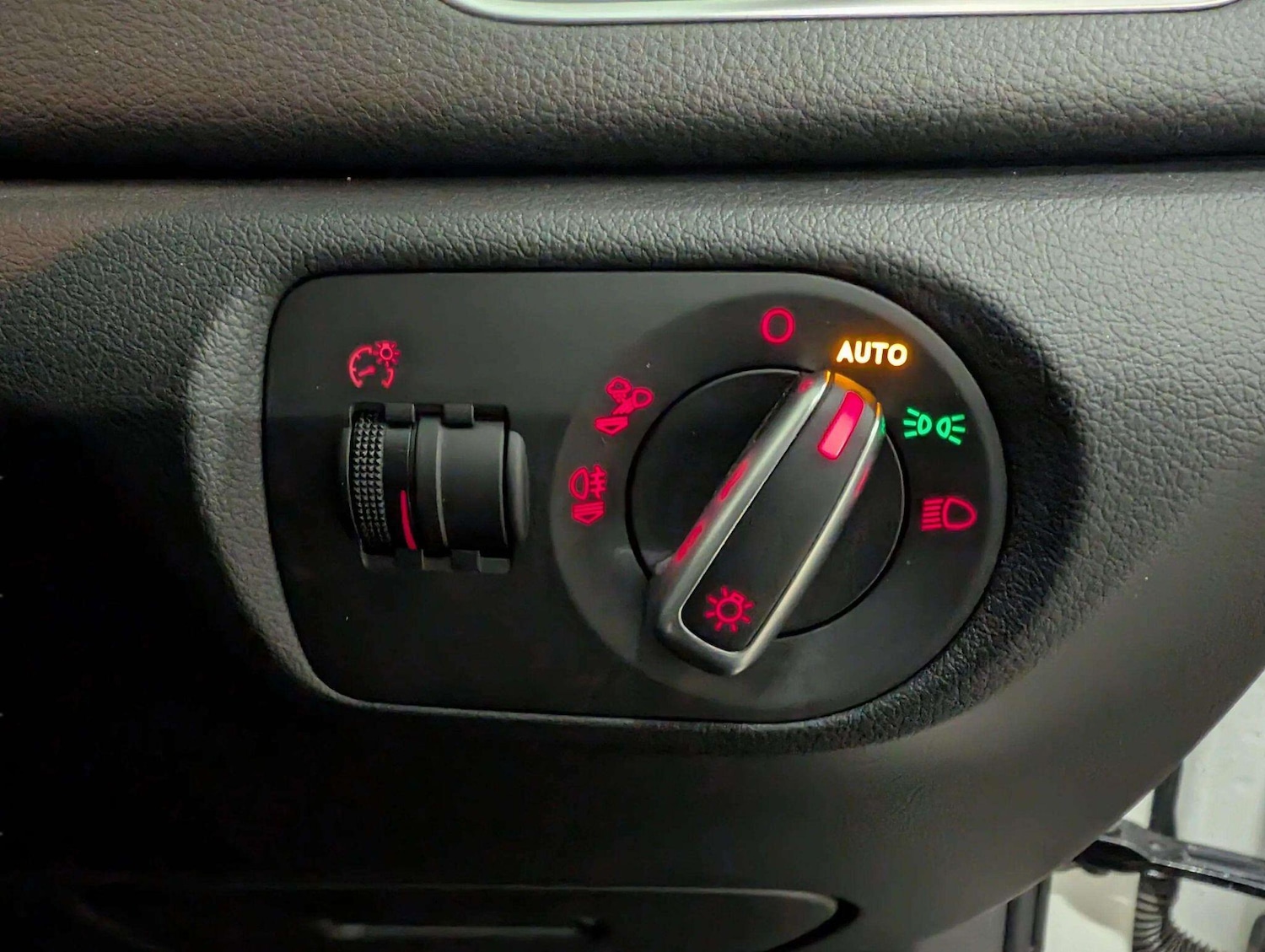 Used Audi Q3 for sale - 77166583: Photo 35