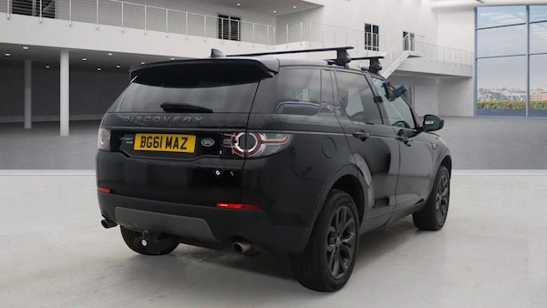 Used Land Rover Discovery Sport 2019 for sale - 76259856: Photo 4
