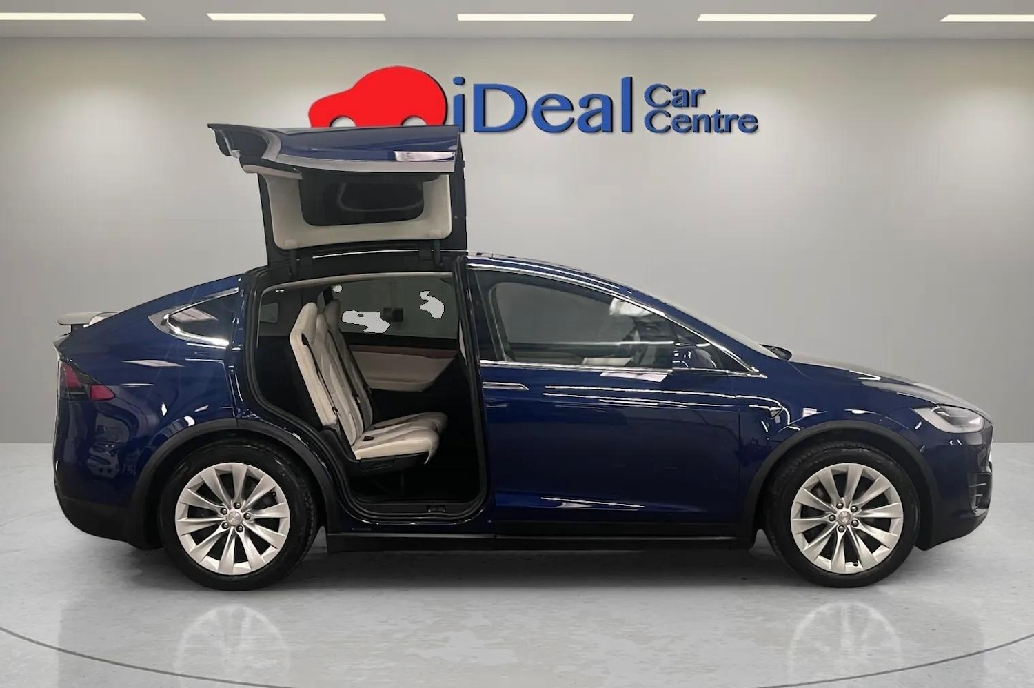 Used Tesla Model X 2018 for sale - 76060773: Photo 5