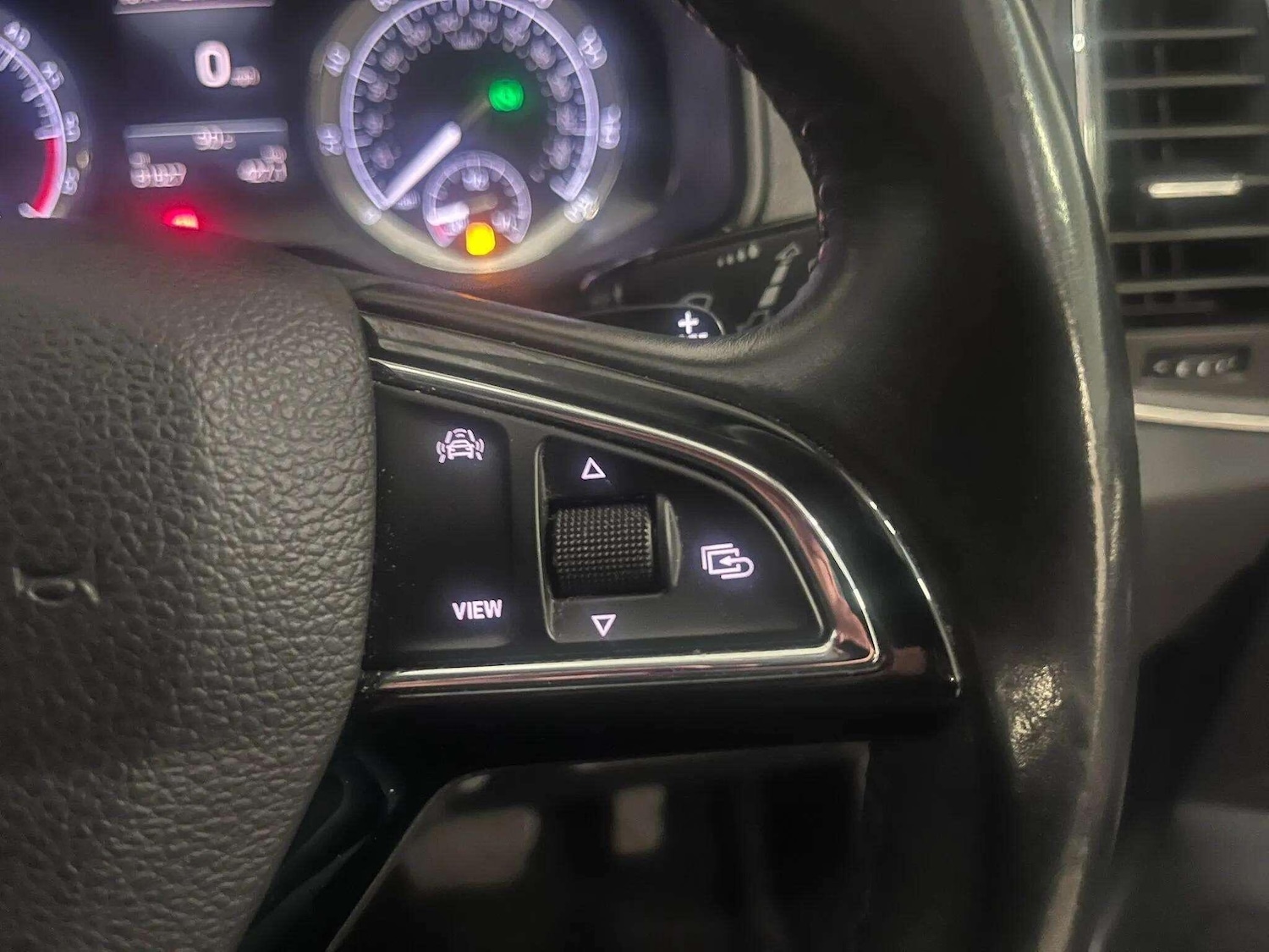 Used Skoda Karoq 2019 for sale - 76388046: Photo 41