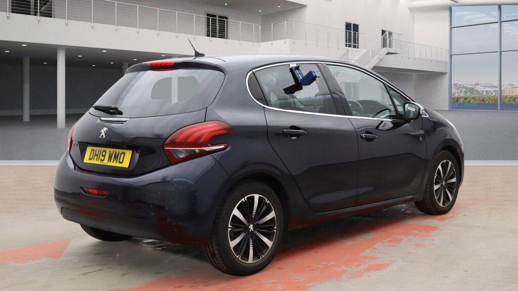 Used Peugeot 208 2019 for sale - 77229918: Photo 3