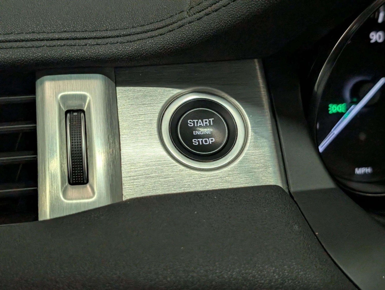 Used Land Rover Range Rover Evoque 2019 for sale - 76306761: Photo 44