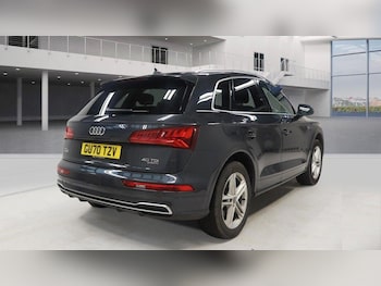 Used Audi Q5 2020 for sale - 76926260: Photo