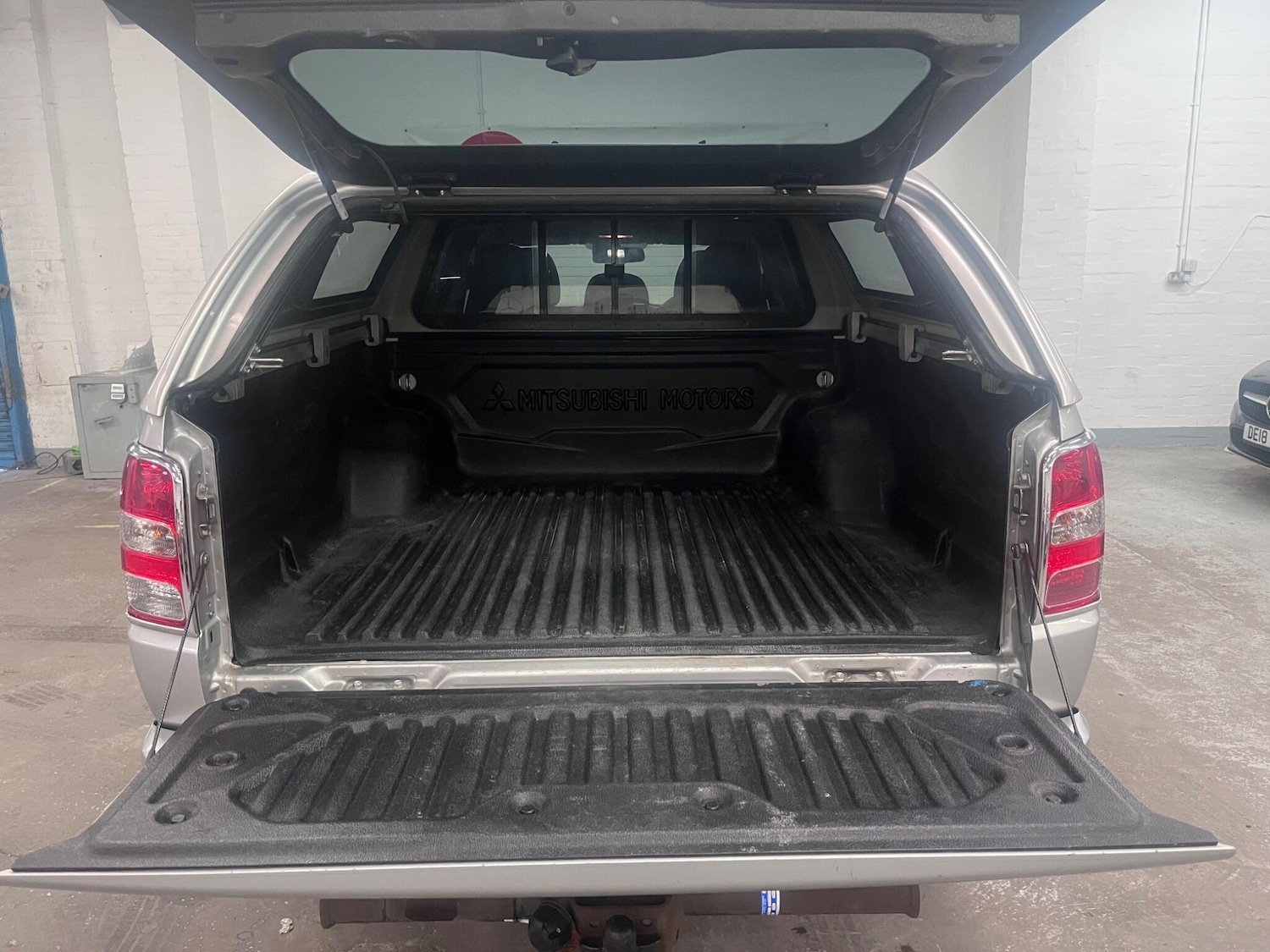Vehicle 44