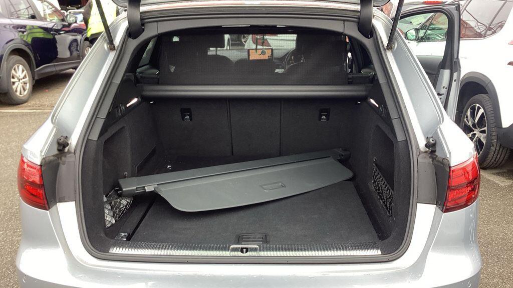 Used Audi A4 2016 for sale - 77468454: Photo 11