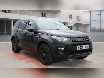 Used Land Rover Discovery Sport 2018 for sale - 77625875: Photo