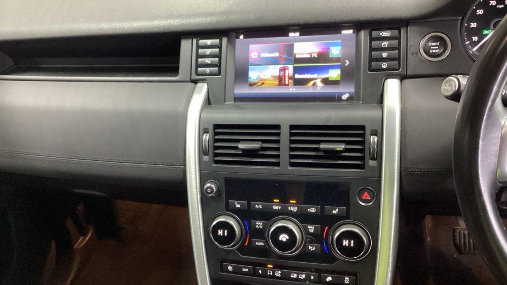 Used Land Rover Discovery Sport 2018 for sale - 77625875: Photo 9