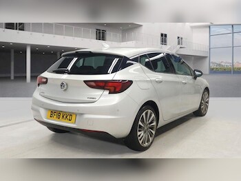 Used Vauxhall Astra 2018 for sale - 77440679: Photo