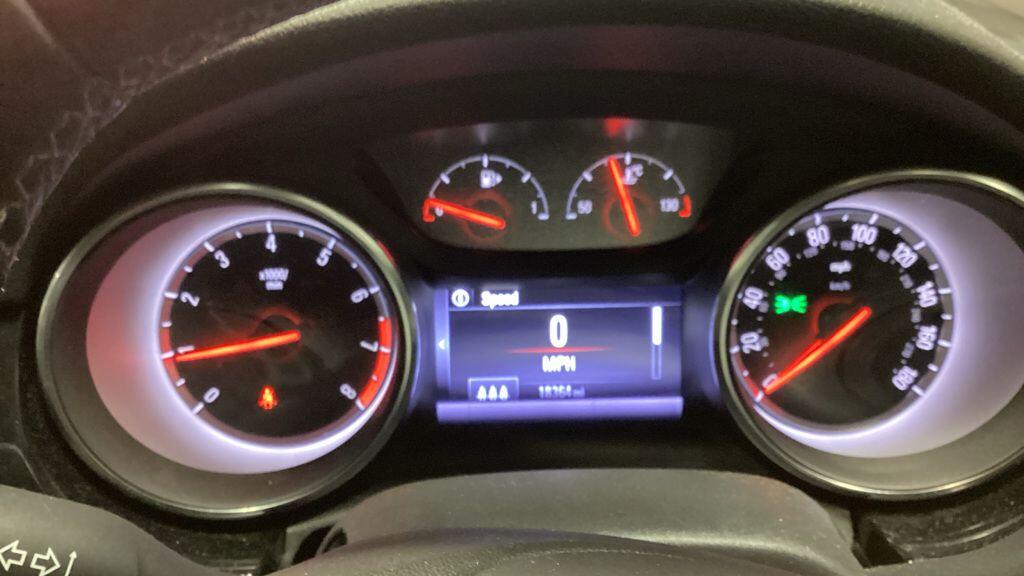 Used Vauxhall Astra 2018 for sale - 77440679: Photo 9