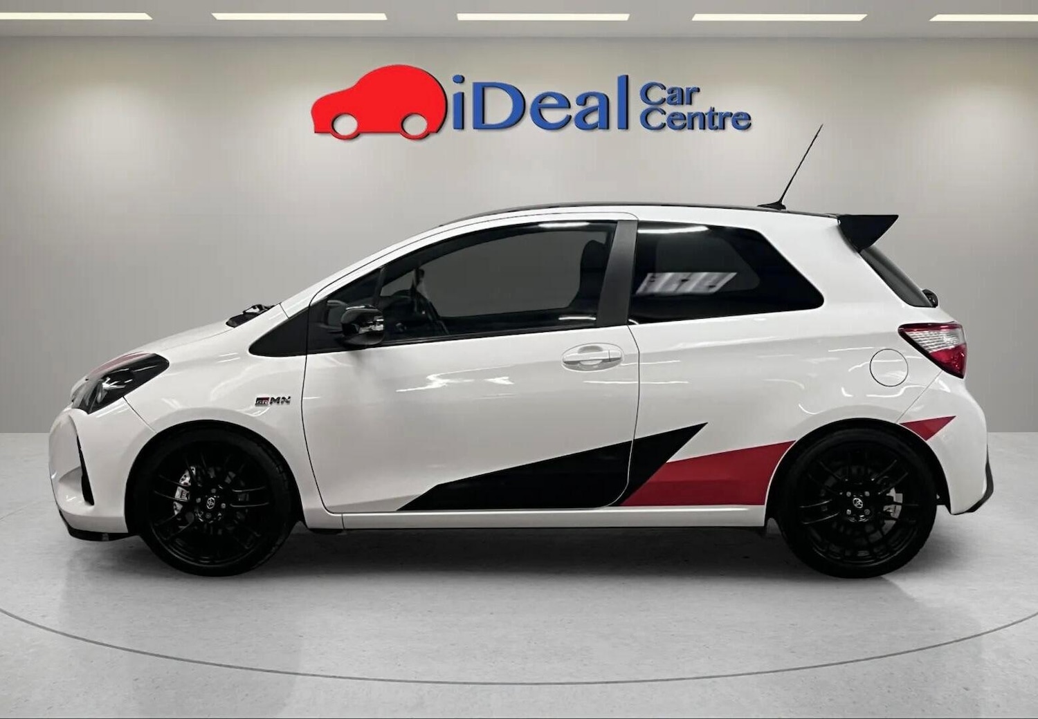 Used Toyota Yaris 2018 for sale - 76399357: Photo 11